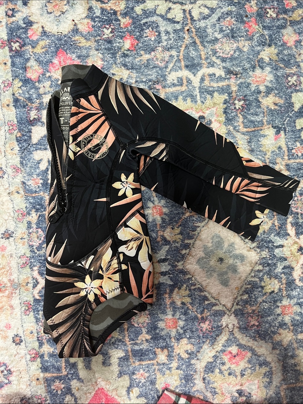 Billabong Girls Black Floral Long Sleeve Rashguard Swimsuit